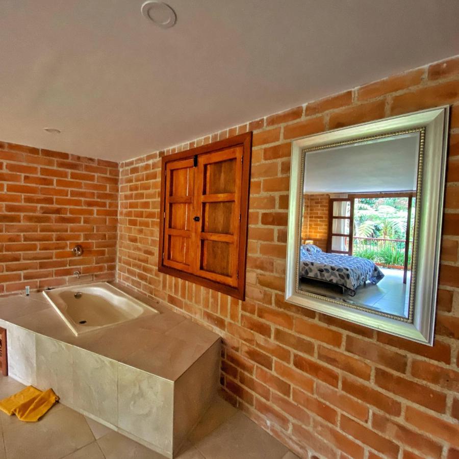 Avalon Hotel Campestre Jardín Extérieur photo